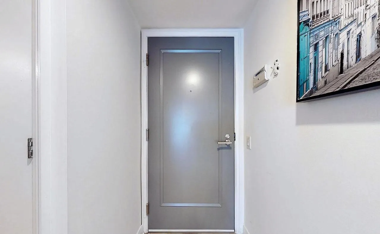 University Of Toronto Utsg Suites 0*,  Canada
